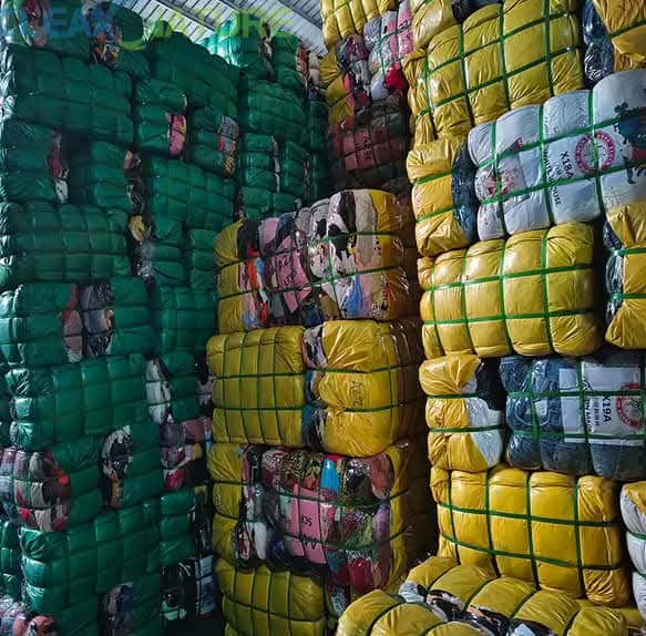 Used Clothing Bales Liquidation Pallets