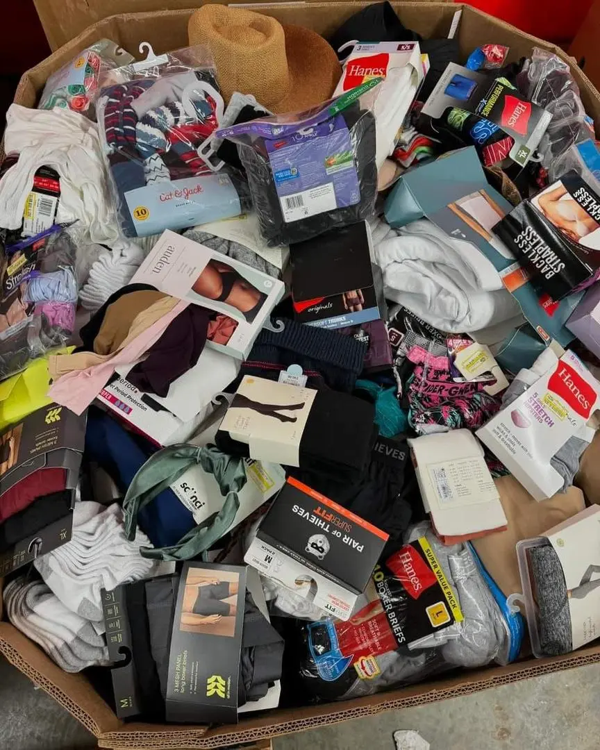 Bulk Accessories Pallets For Sale - Image 2