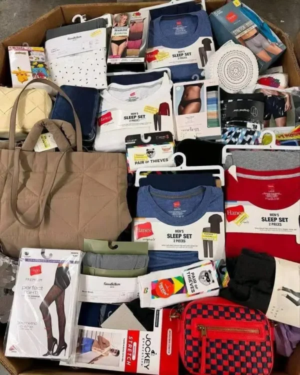 Bulk Accessories Pallets For Sale - Image 3